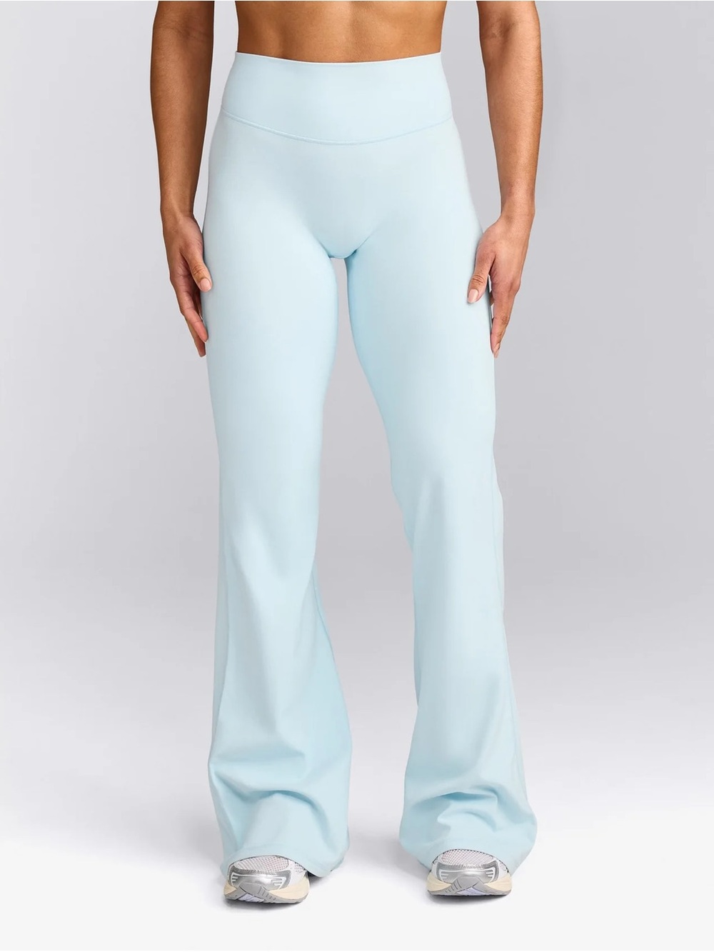 SOFTMOTION™ FLARED PANTS WITH GRAY LOGO